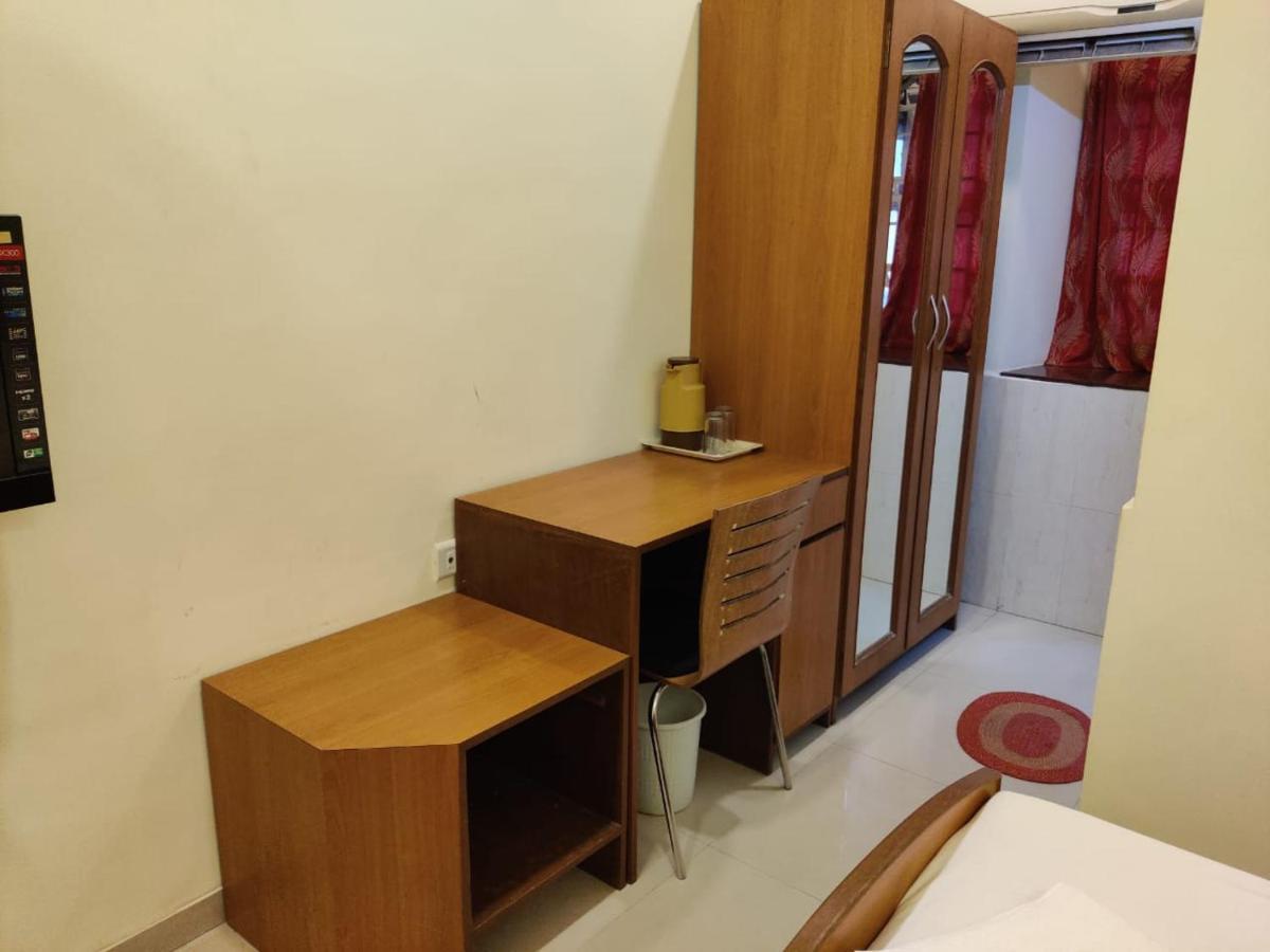 Hotel Ymca Colaba Bombay